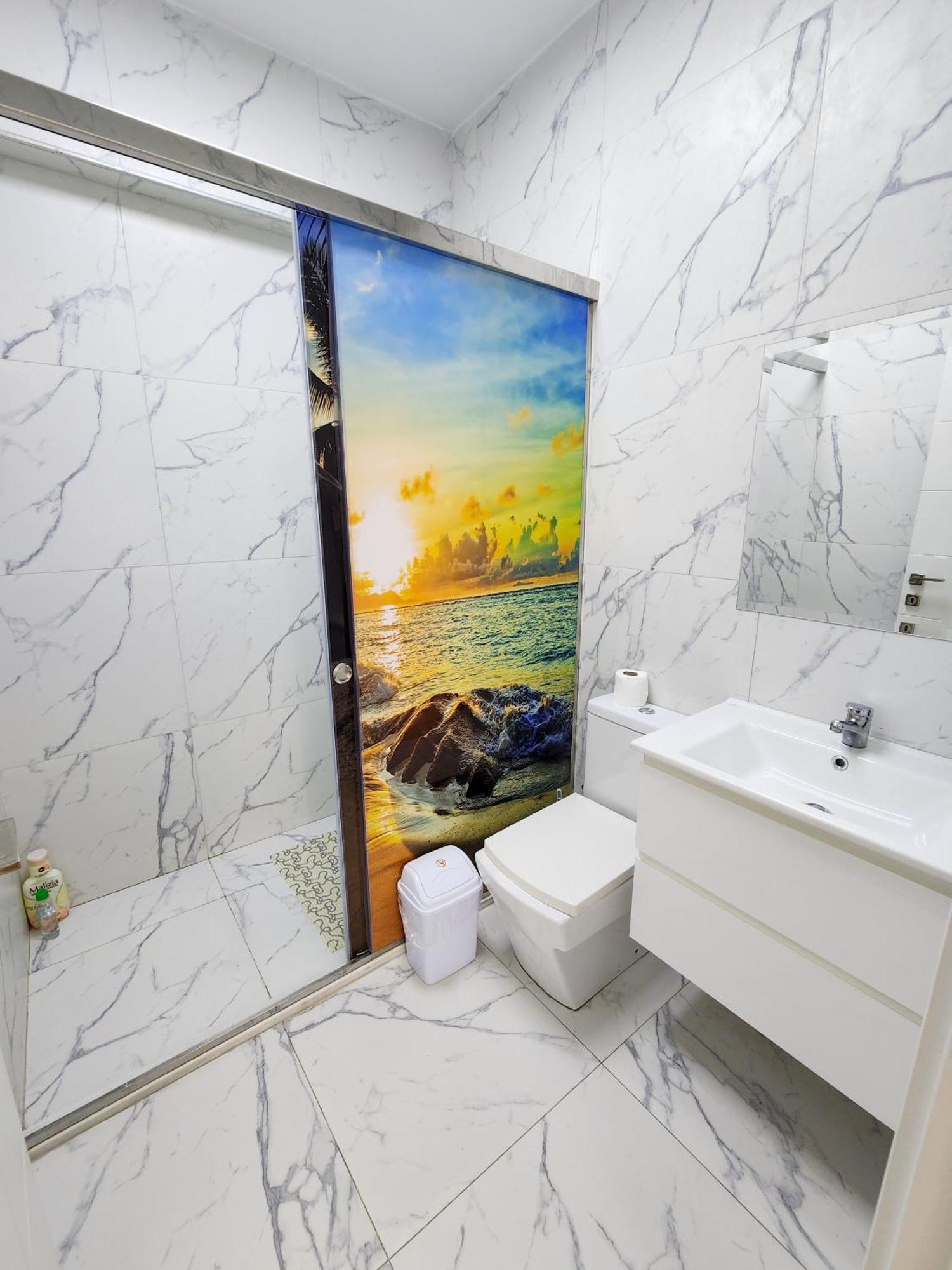 2E Apartment Myslym Shyri Tirana Exteriör bild